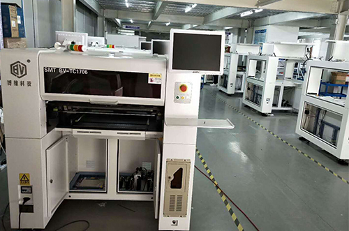 溫州客戶SMT設(shè)備專車(chē)送貨，貨到上門(mén)安裝調(diào)試